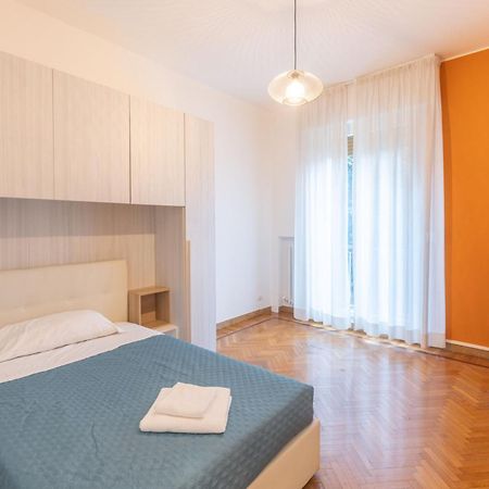 La Finestra Sul Centro, Bologna By Short Holidays Екстериор снимка
